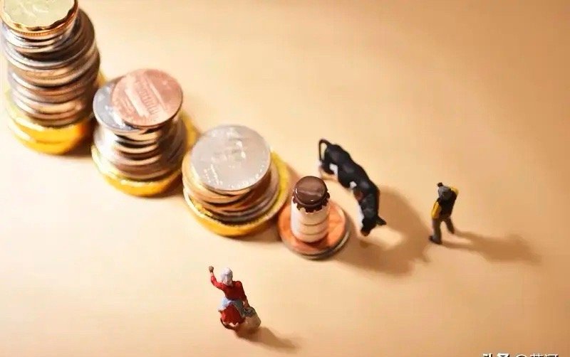 巴菲特一生推崇：真正的投资，根本不叫炒股90%的人亏损，只有一个原因：把投机当投