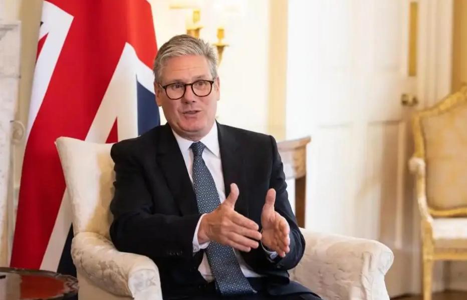 英国又给美国丢脸了！英国F-35B再次上演紧急着陆“戏码”，自从在印度紧急迫降后