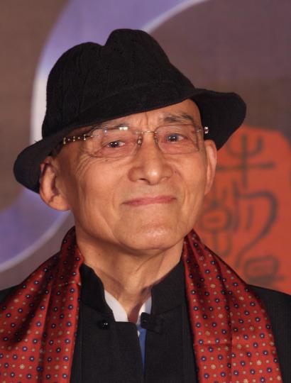2009 年，76 岁的游本昌干了件让很多人想不通的事 —— 他把自己在北京唯一