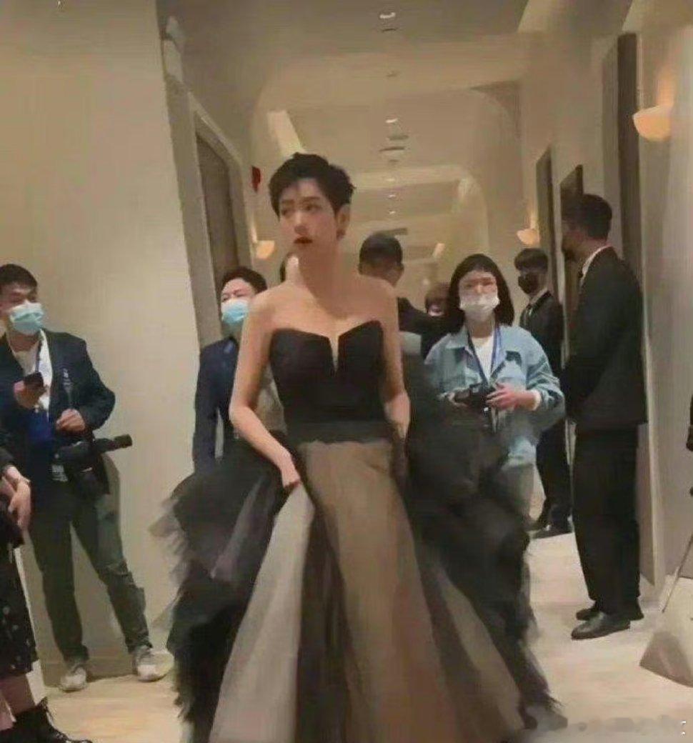 这真的是刘恺威的现任女朋友吗 ​​​
