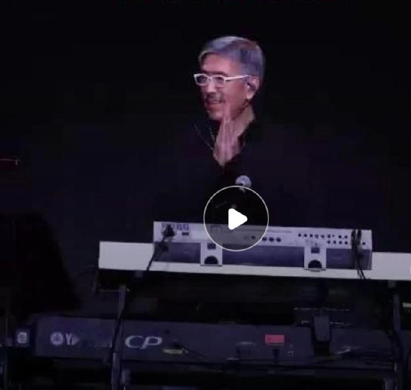 著名音乐人屠颖因跑步时摔跤不幸离世，背后真相引发关注。
近日，著名音乐人屠颖在酒