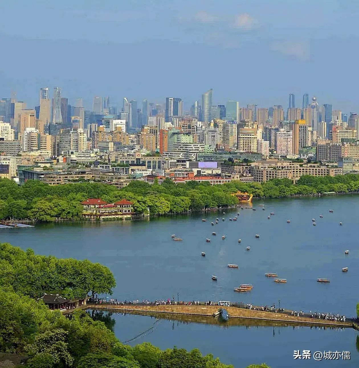 杭州在亚运会后可能面临的情况，以及与广州、成都等城市的比较，确实反映了一个城市在