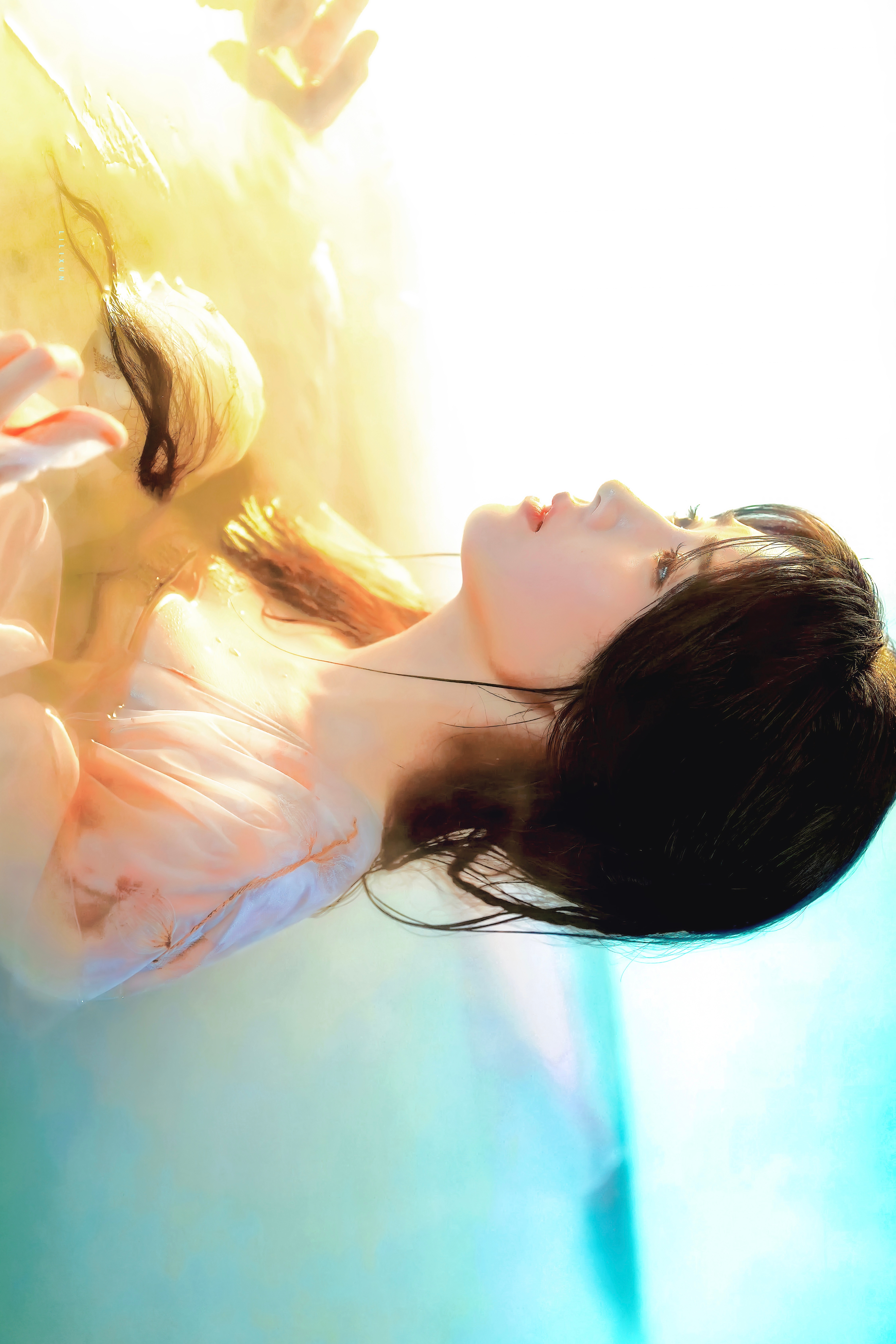 卢昱晓 ｜ 入青云 ​​​