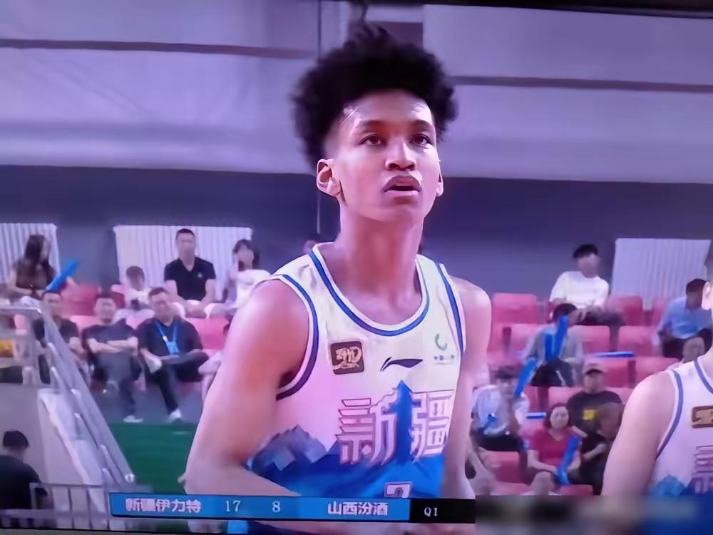 郭昊文冯傲改打控卫，CBA控卫高大化，比郭士强走得更务实

郭昊文只是拒绝了NB