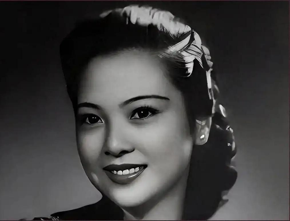 1949年1月31日，北平宣布和平改编，消息传到南京总统府，蒋介石大怒，当即给毛