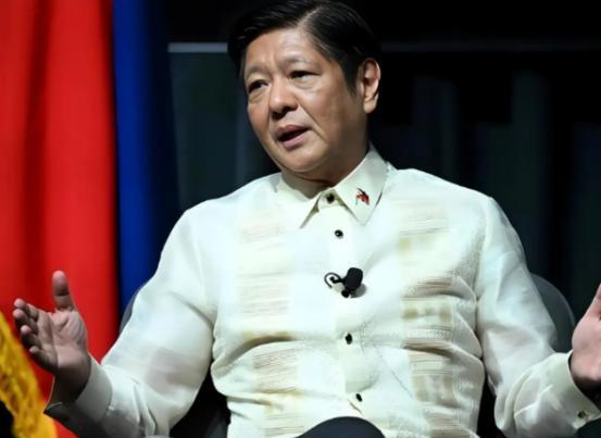 马科斯的请求，中美全都已读不回，他转头对中国喊出一句话。据菲律宾世界日报消息，菲