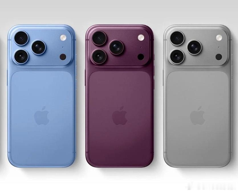据说最新的消息是 iPhone  18 Pro 只有三个颜色：深红色浅蓝色银灰色