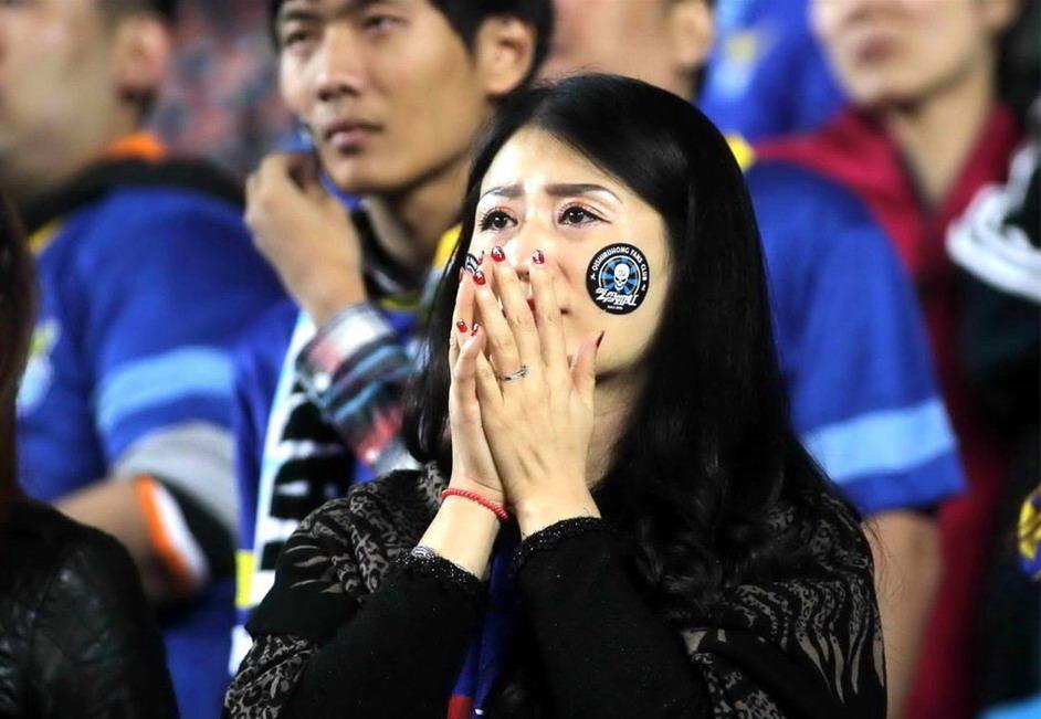 9年前今天大连阿尔滨中超降级 美女球迷落泪！这些场景你还记得吗
大连阿尔滨在20