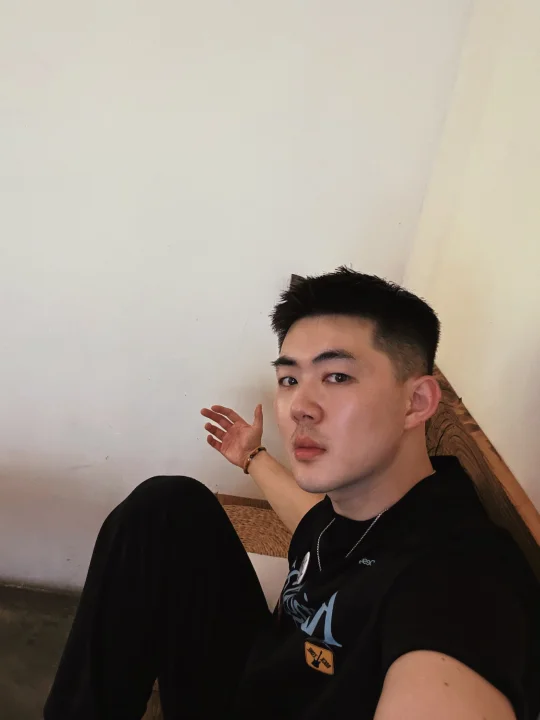 男生也会喜欢拍照的吧