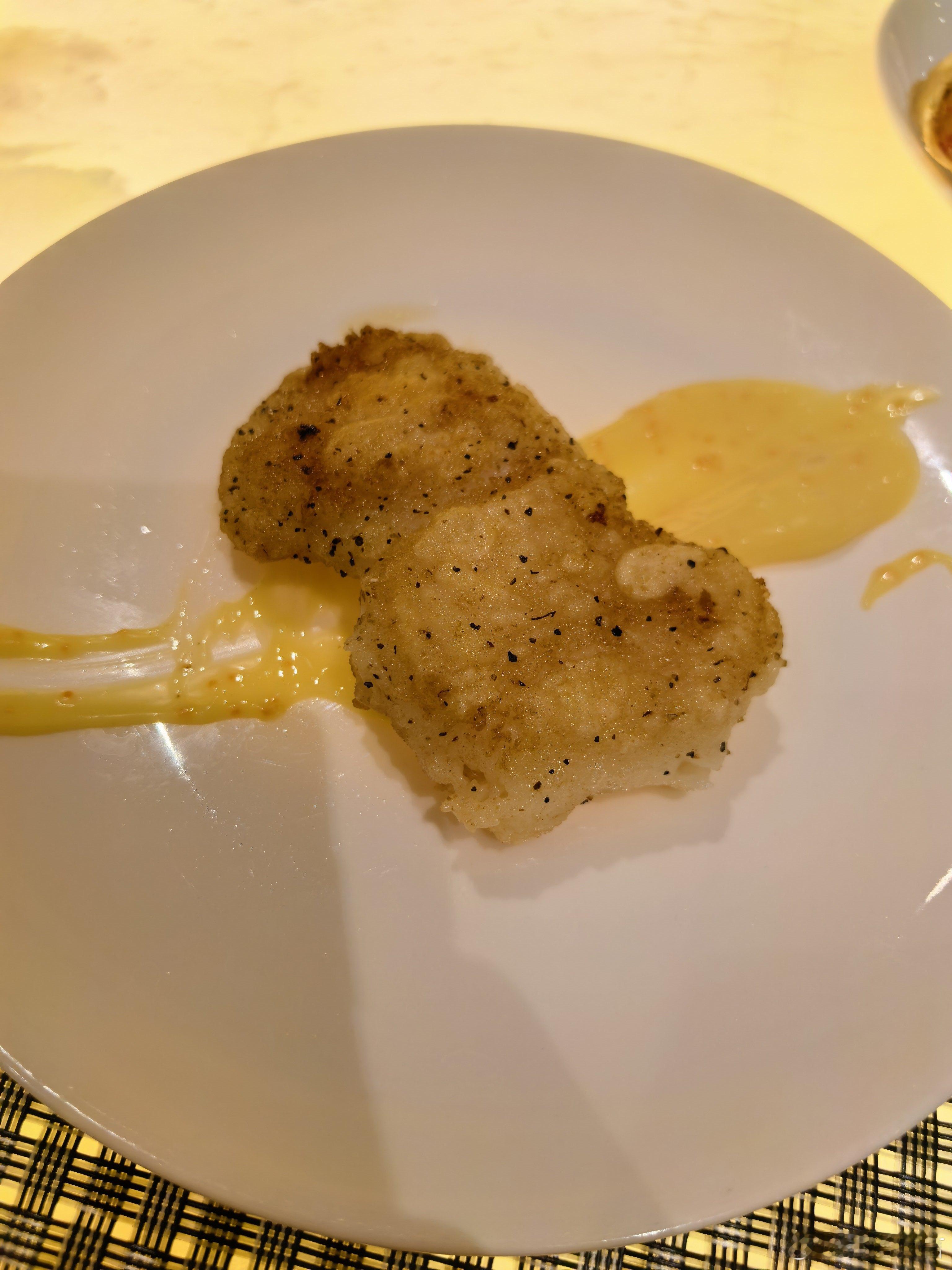 今晚吃铁板烧，能说出这几道什么菜吗？最后的火焰冰激凌名字和制作过程唬人，口味一般