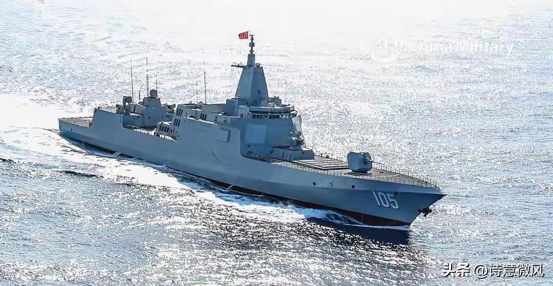 一觉醒来，日本发现全是中国舰机：海空兵分3路，055大驱驶向日本。
 
很多人看