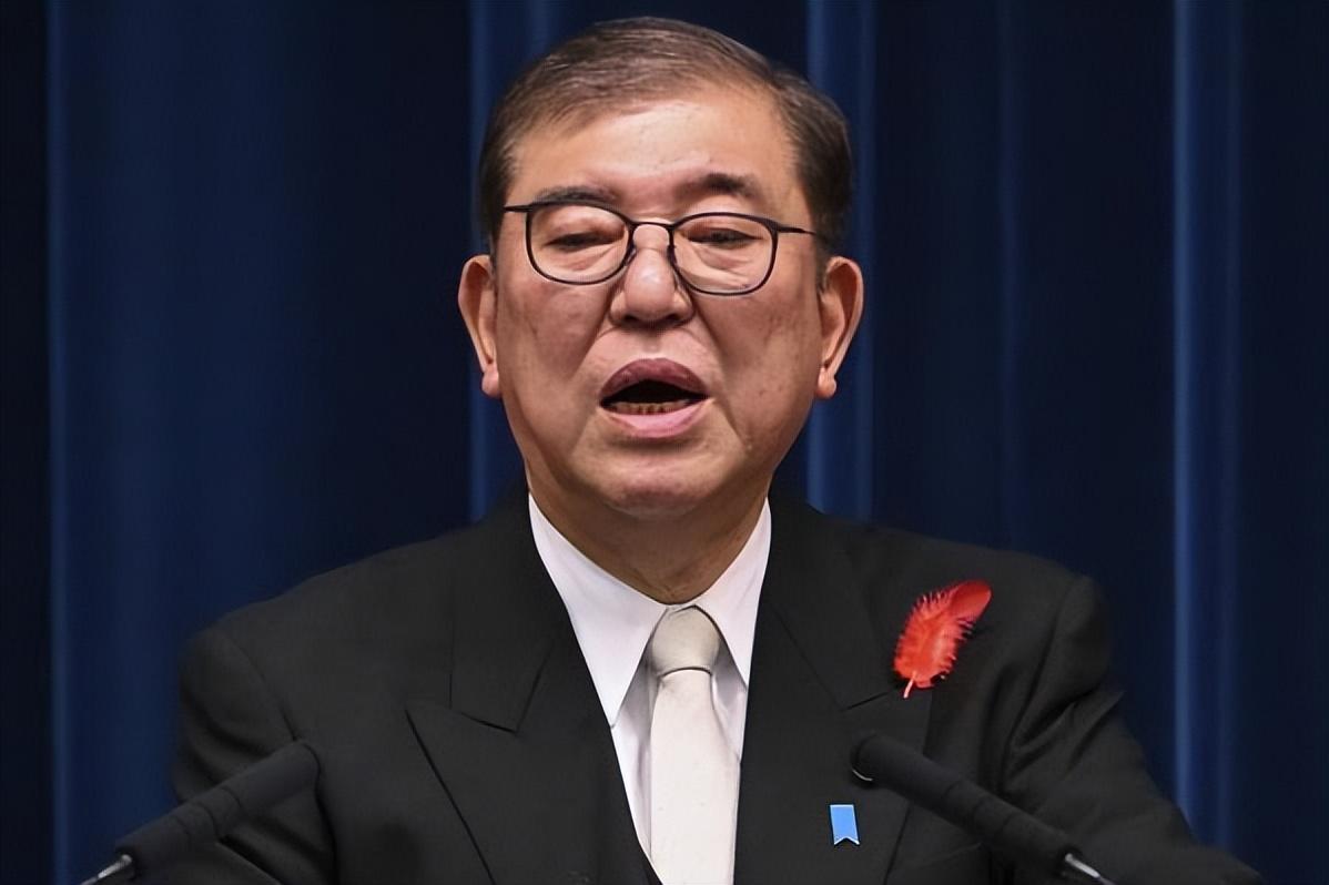 中国海军刚在西太平洋海域搞了一次年度导弹试射，日本先是警铃大作，紧接着网络上议论
