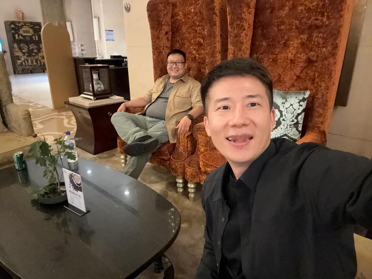 东北有些冷，但人热情啊，还有这第一顿的小火锅，暖和！#杨旭游记#