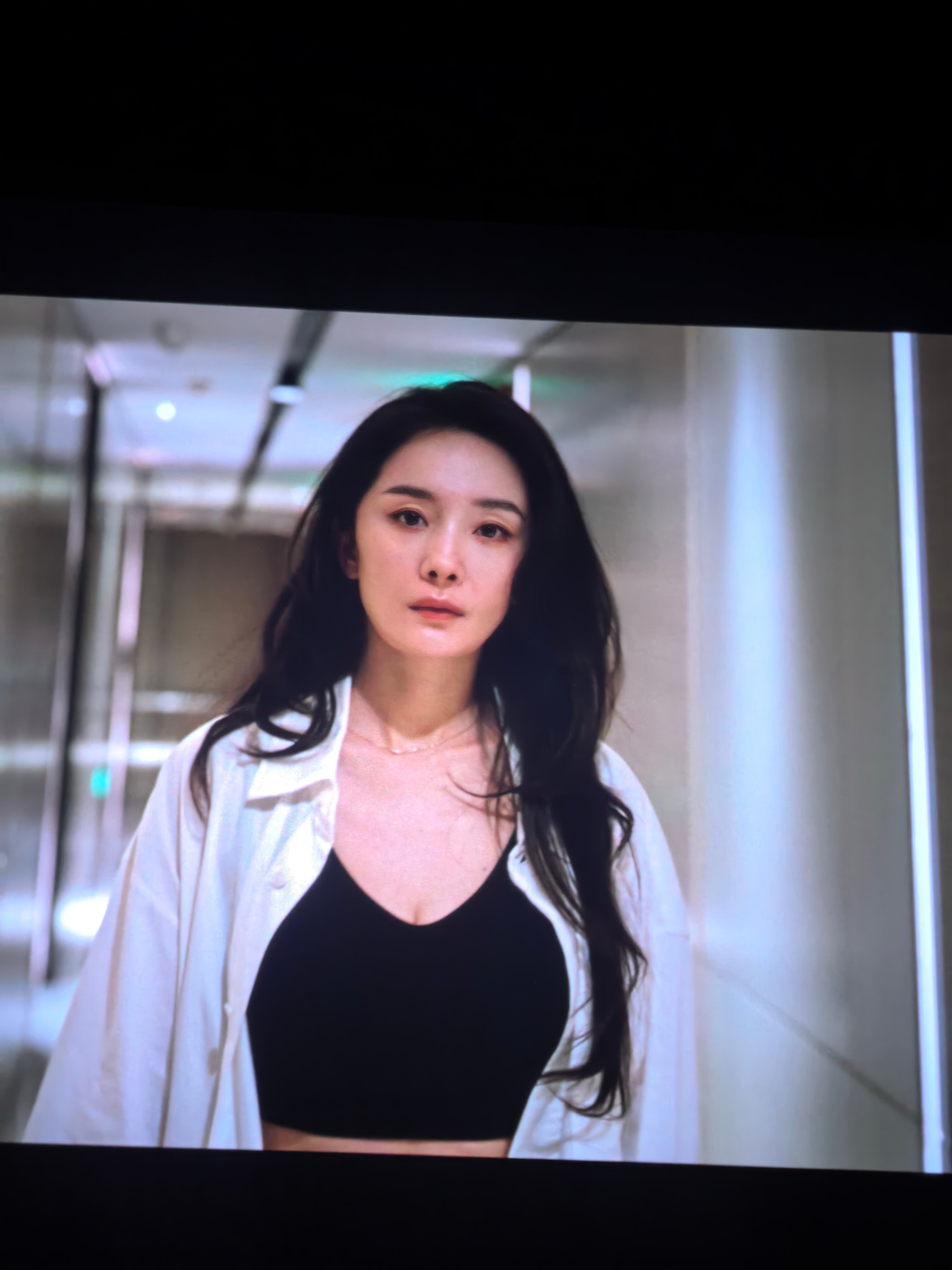 杨幂演技 不管如何，我觉得在惊蛰无声里，杨幂的演技是挺不错的，最起码没有拖后腿，