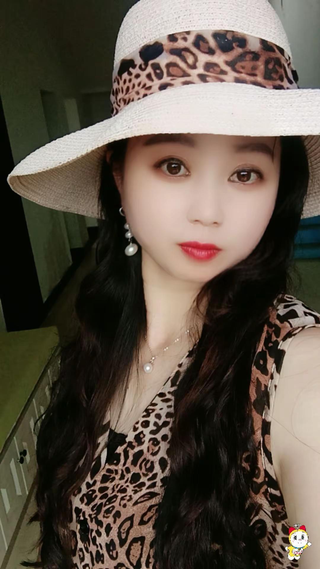 颜值不够，美颜来凑，七凑八凑，美的自己都看不够😂