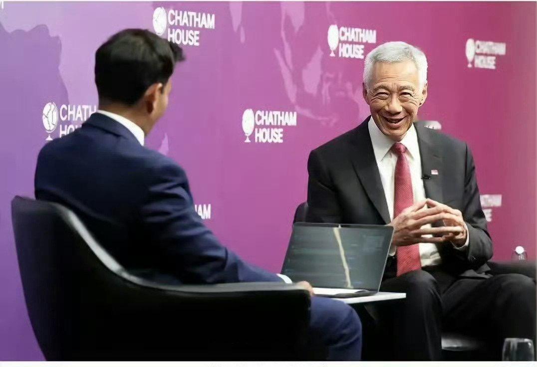 李显龙曾预言：如果印度按预测增长，总有一天会赶上中国，甚至可能超越，因为他们的人