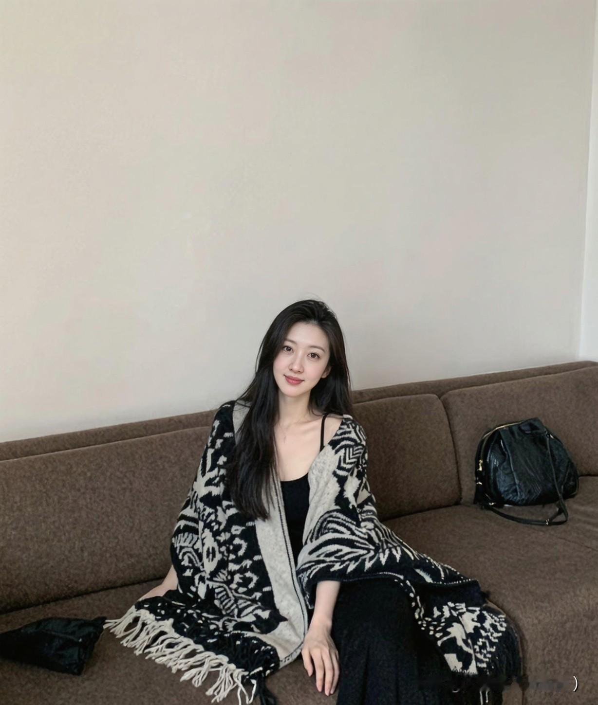 大大方方地
为自己的心动买单，
这是一种勇敢和自信的表现。
同时，也
要为自己唐