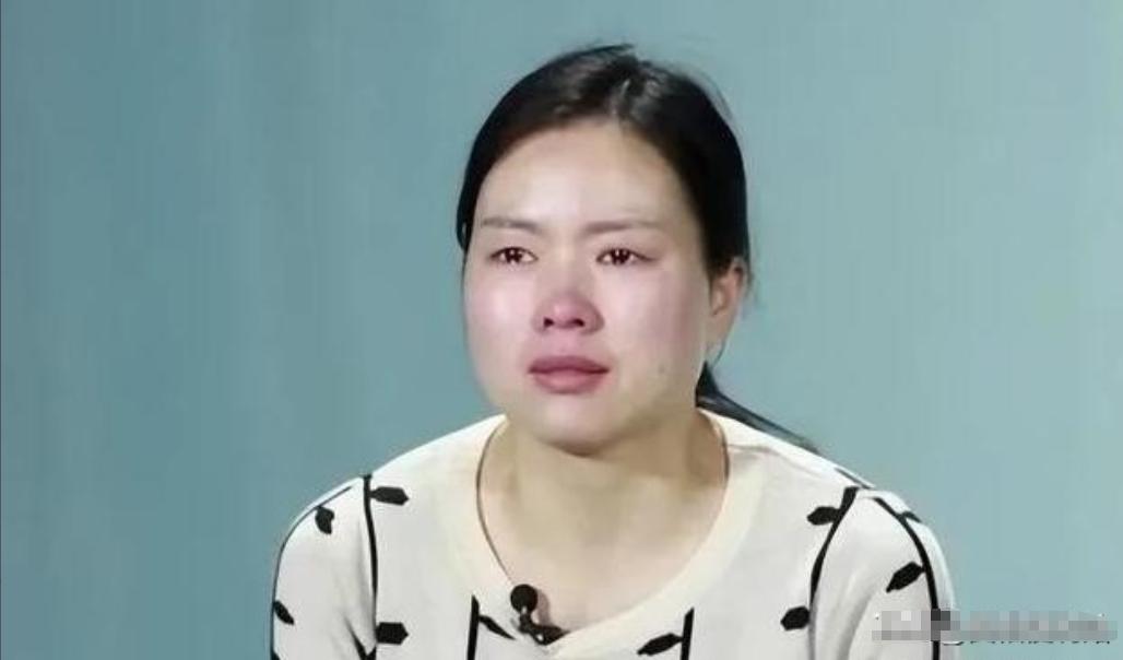 [微风]1992年，湖北1对夫妻自杀去世，留下仅5岁的女儿。23年后，女儿竟然不