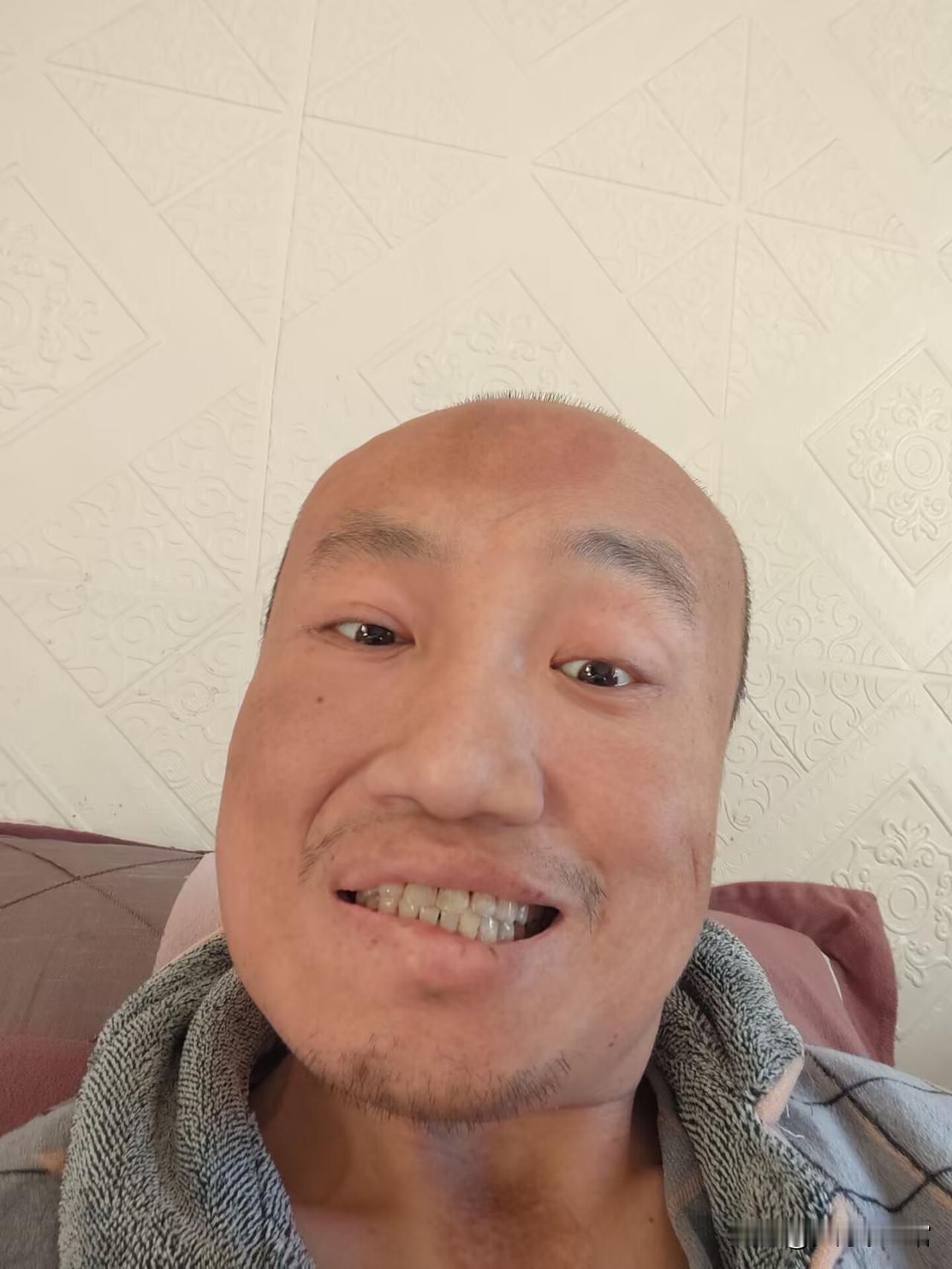 人到中年如果没有编制，自己的身体将会成为最大的生活风险。

人吃五谷杂粮难免不会