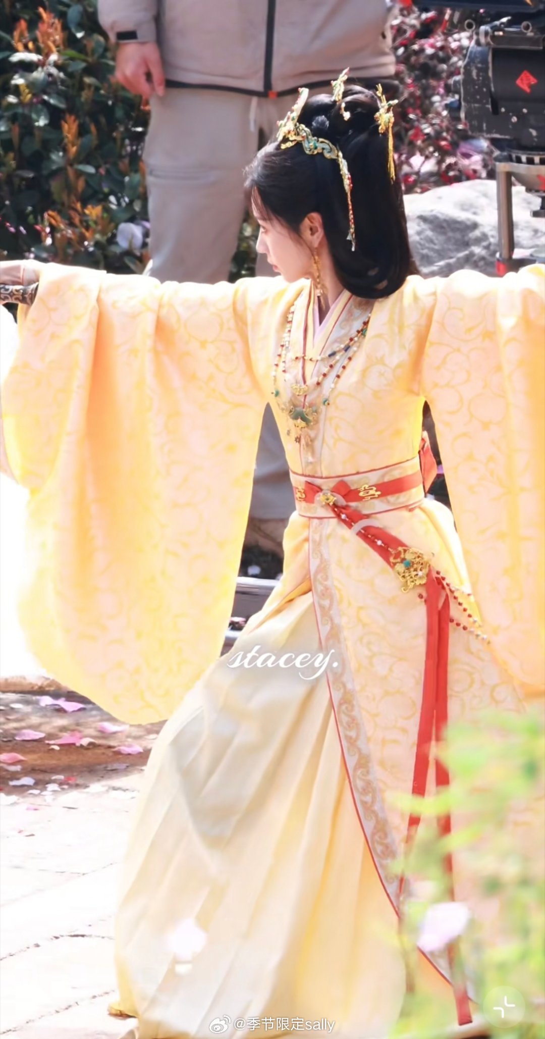 同一个造型师吗