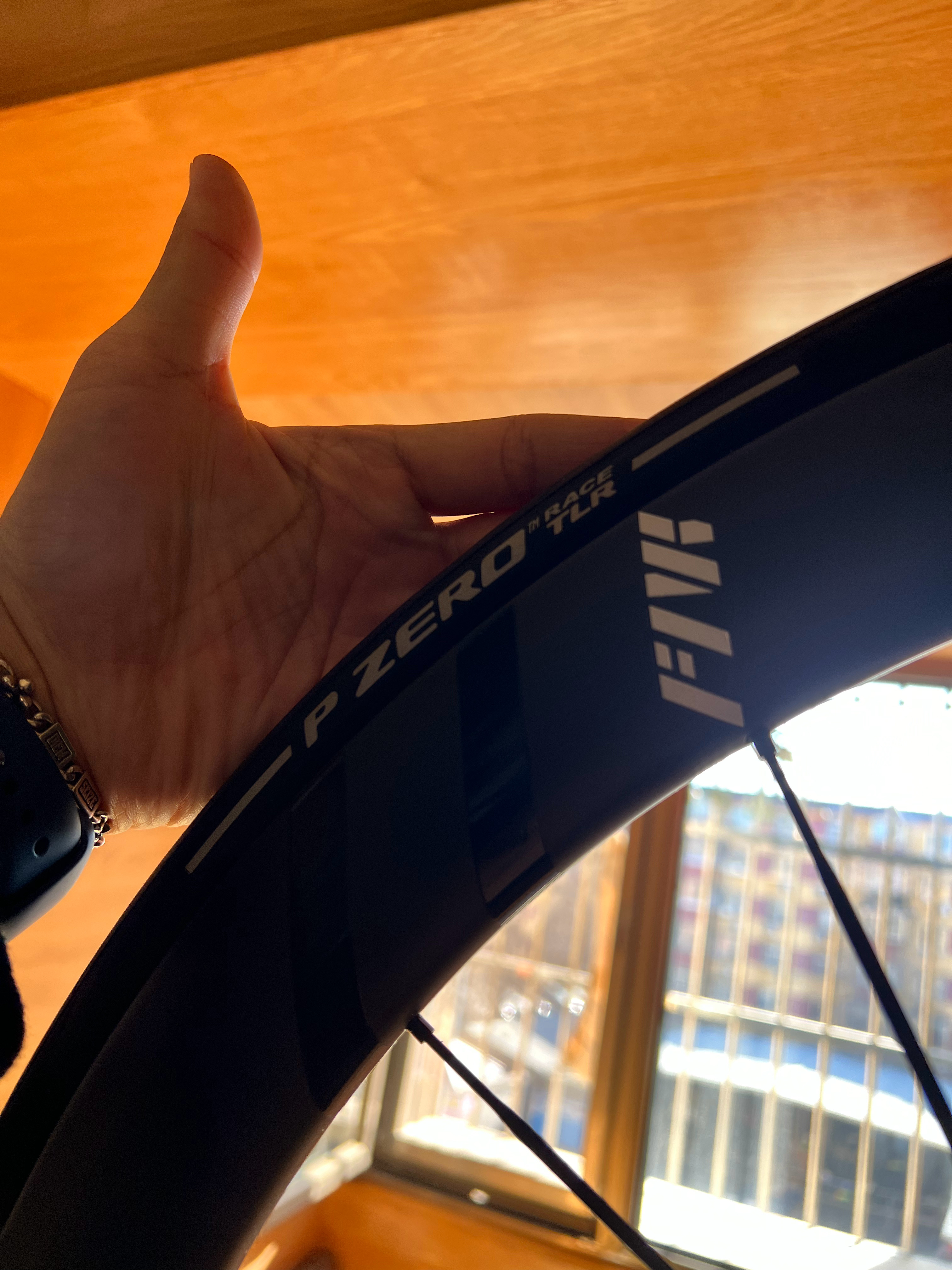 看见了自行车的倍耐力P0 是不是还有摩托车的倍耐力P0啊 北京