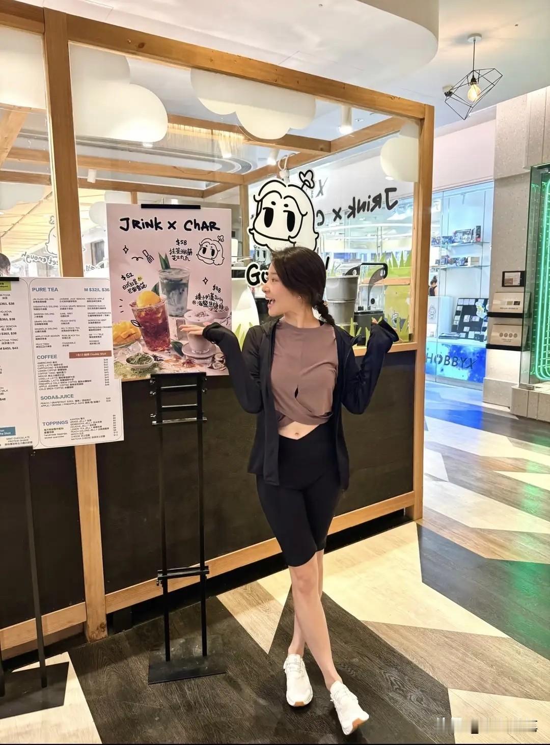 许绍雄千金再拓餐饮版图

许绍雄29岁爱女许惠菁（Charmaine）再有新动作