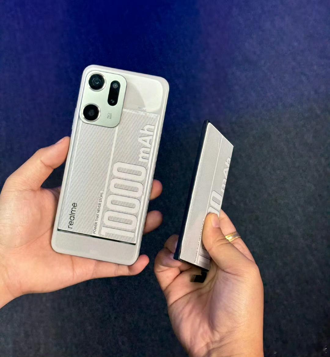 [哆啦A梦害怕]多少？10000mAh？大电池手机第一步干掉的应该就是充电贼慢、