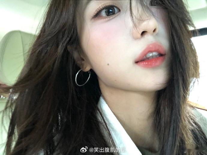 孙千水蜜桃成精了终于get到孙千的美了 ​​​看完片段疯狂感叹，孙千水蜜桃成精了