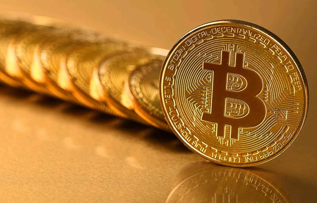 CNN报道，当地时间29日，美国财长贝森特宣布，在目前正在针对伊朗实施的“经济狂