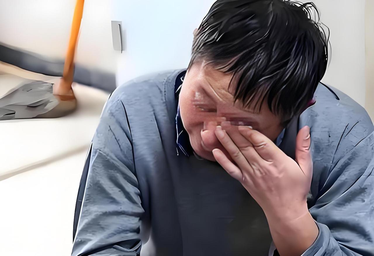 这一对父子，都疯魔了！

云南这桩家事，说出来没人敢信，看完只剩满心唏嘘。

据