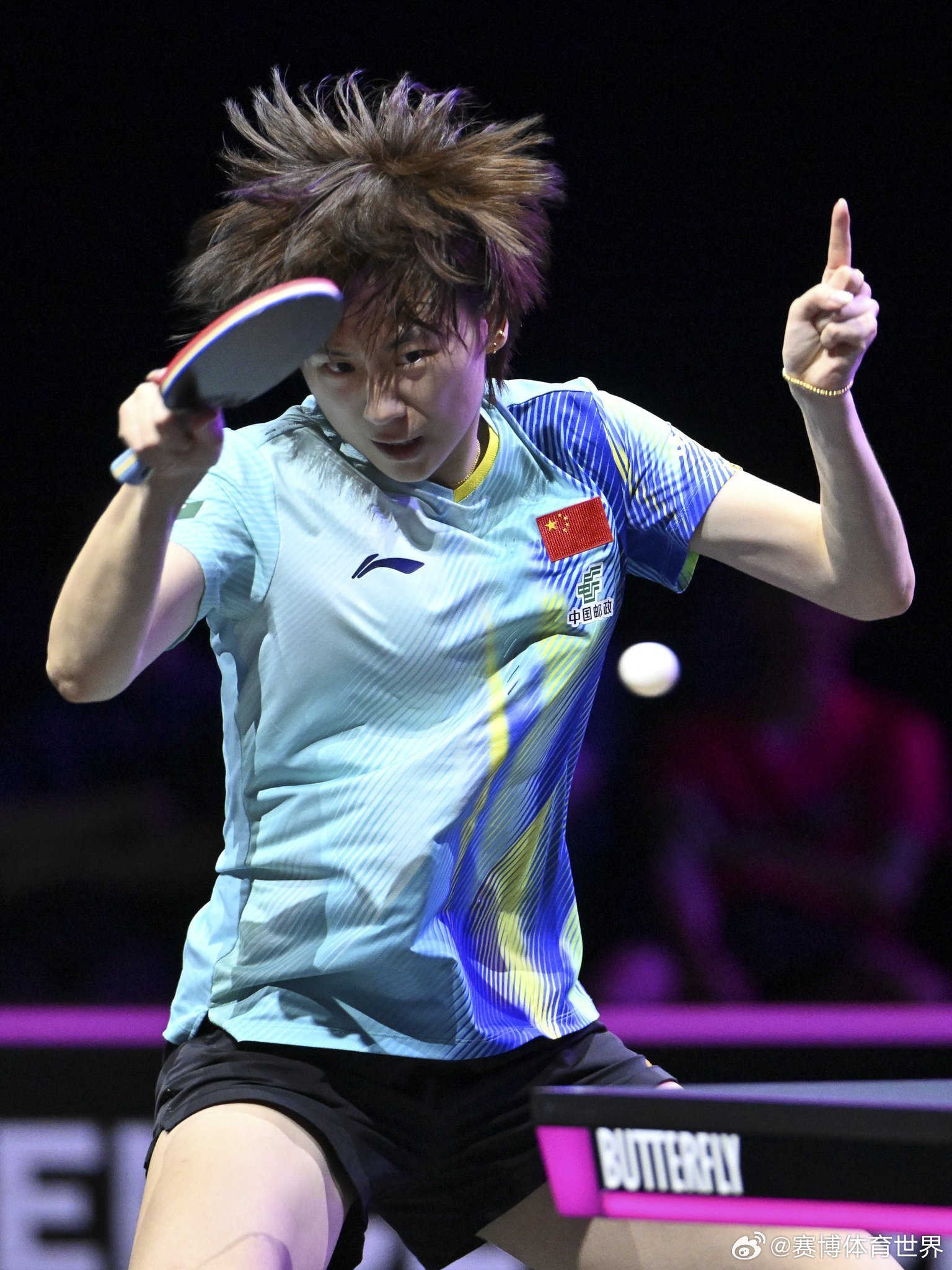 陈熠3比2逆转李恩惠WTT横滨冠军赛 女单首轮国乒陈熠带伤出战，对阵韩国选手李恩