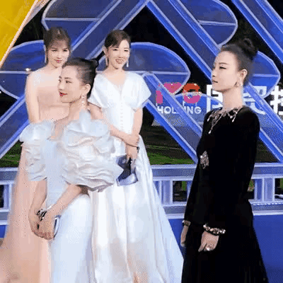 原来，女明星们争破头的天鹅颈，还有“梗脖子”这说法？ 刘诗诗又双叒因为她那绝美的