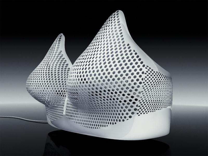 你怎么看首先，往他人水杯中添加不明物质，严重侵犯了个人健康权与人格尊严。即便未造