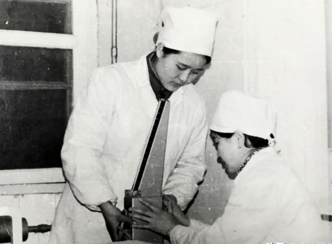 1980年2月，广州军区保卫部紧急出动，直奔军区总医院护士宿舍。护士长周晓琳被当