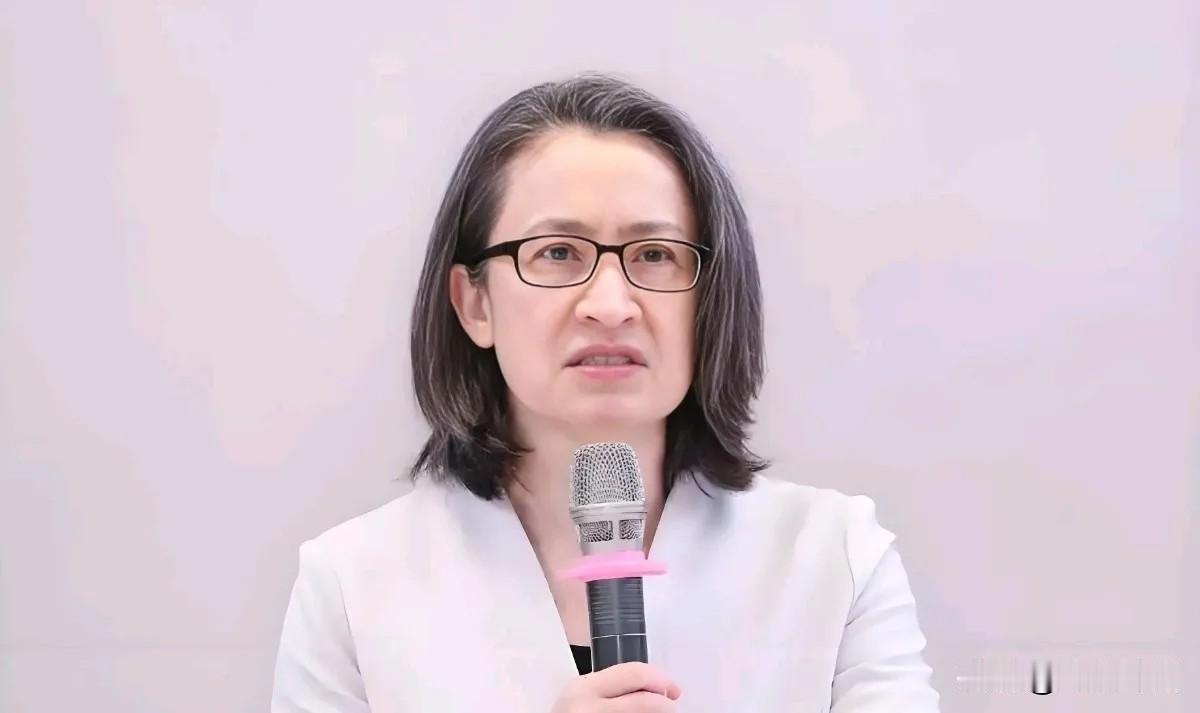 被我们列入“台独”顽固分子名单的萧美琴出来放话了！萧美琴声称，自己根本不怕，自己