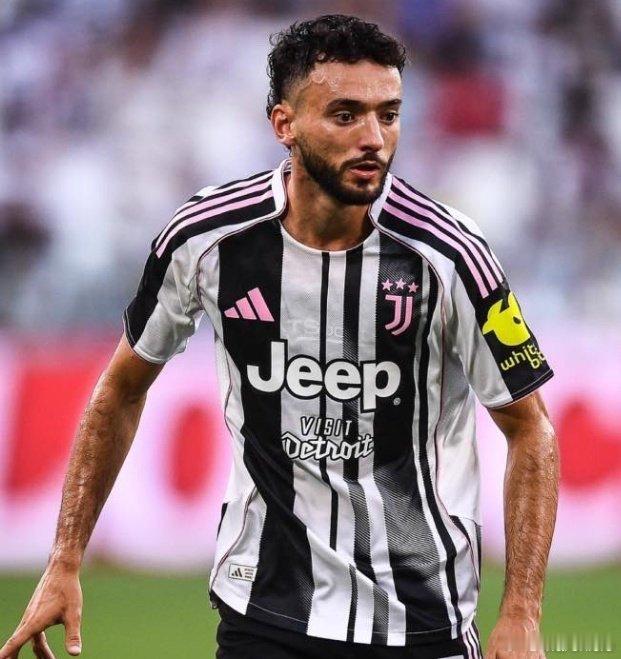 突发！迪马济奥：尤文图斯正在和博洛尼亚谈用若昂·马里奥换霍尔姆的交易，几天前，斯