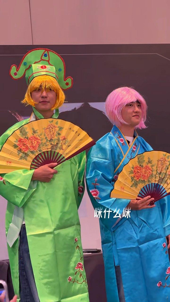 朴灿烈都暻秀唐伯虎点秋香朴灿烈都暻秀江南四大才子江南四大才子来了哈哈哈哈哈哈哈哈