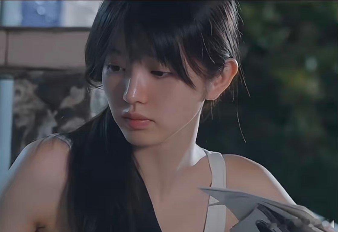 感觉田曦薇的素颜真的是很抗打诶[开学季][开学季][开学季]为啥她的男粉不疯狂呢