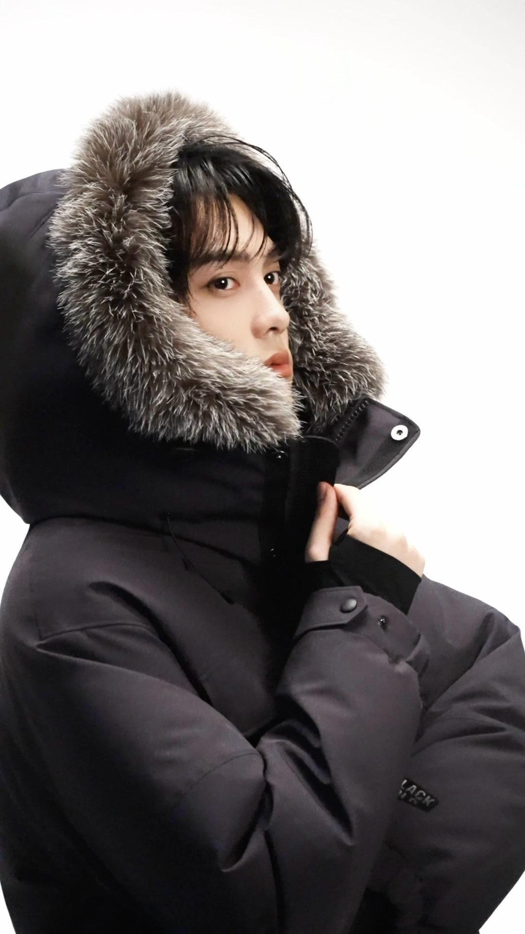 田栩宁太会拍了高梵这个tvc从正片到花絮都是随便截都帅得惊天动地的程度👇爆款模