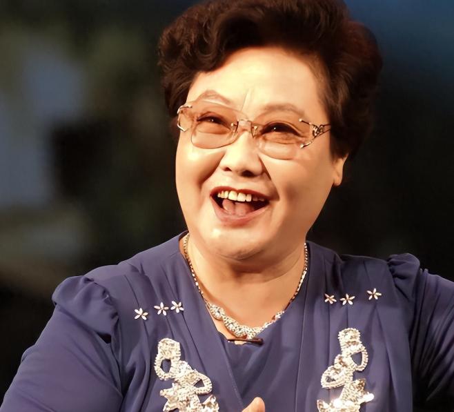 一路走好！不到48小时3位名人相继去世，最大105岁，个个令人心痛，回看三个人的