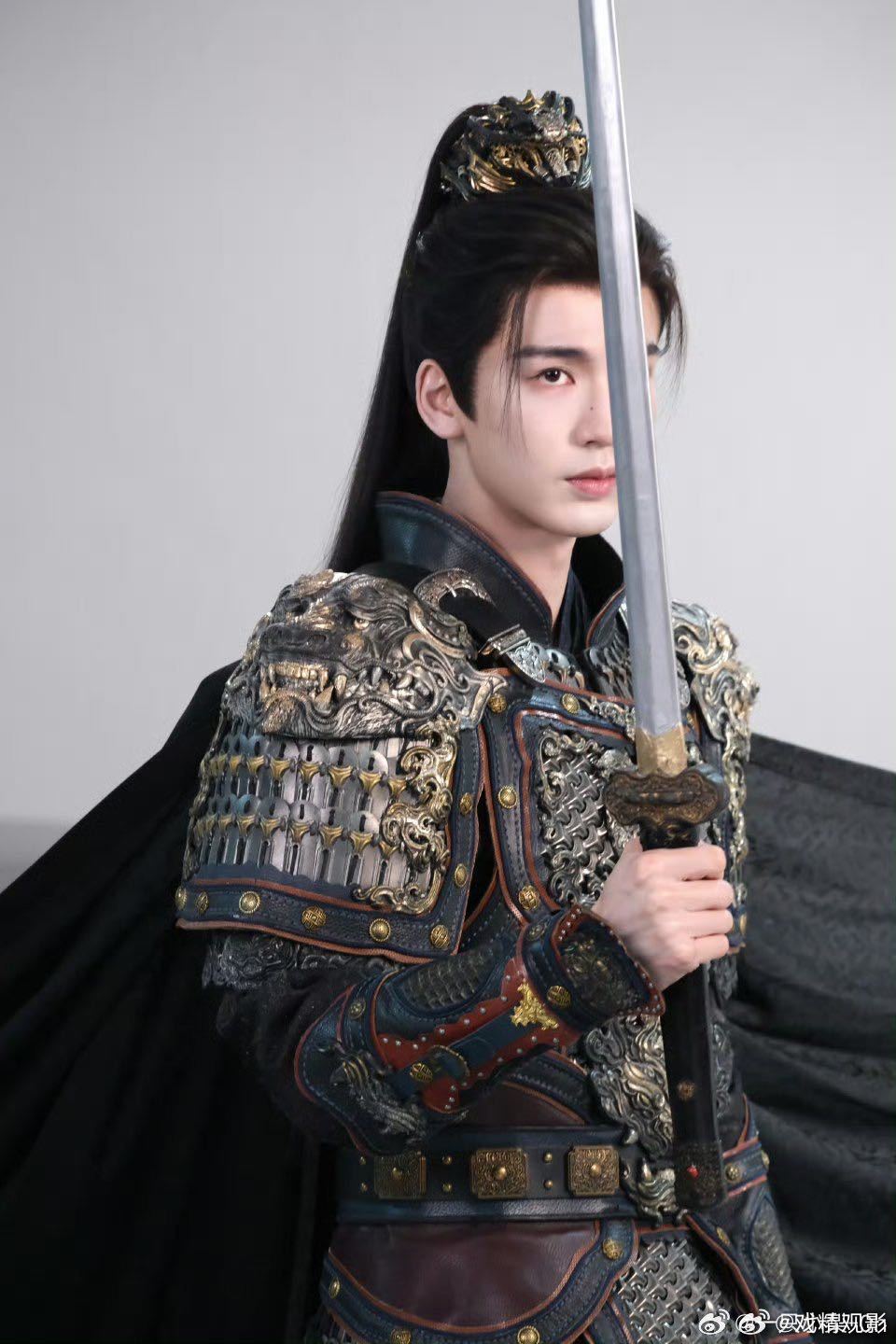 张凌赫飞升 扛剧能力有目共睹，角色塑造深入人心，热度一路飙升，此次飞升实至名归，