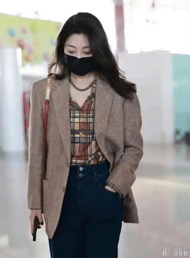 殷桃引领潮流，美拉德新穿法火了！时尚又减龄，快试试 ​​​