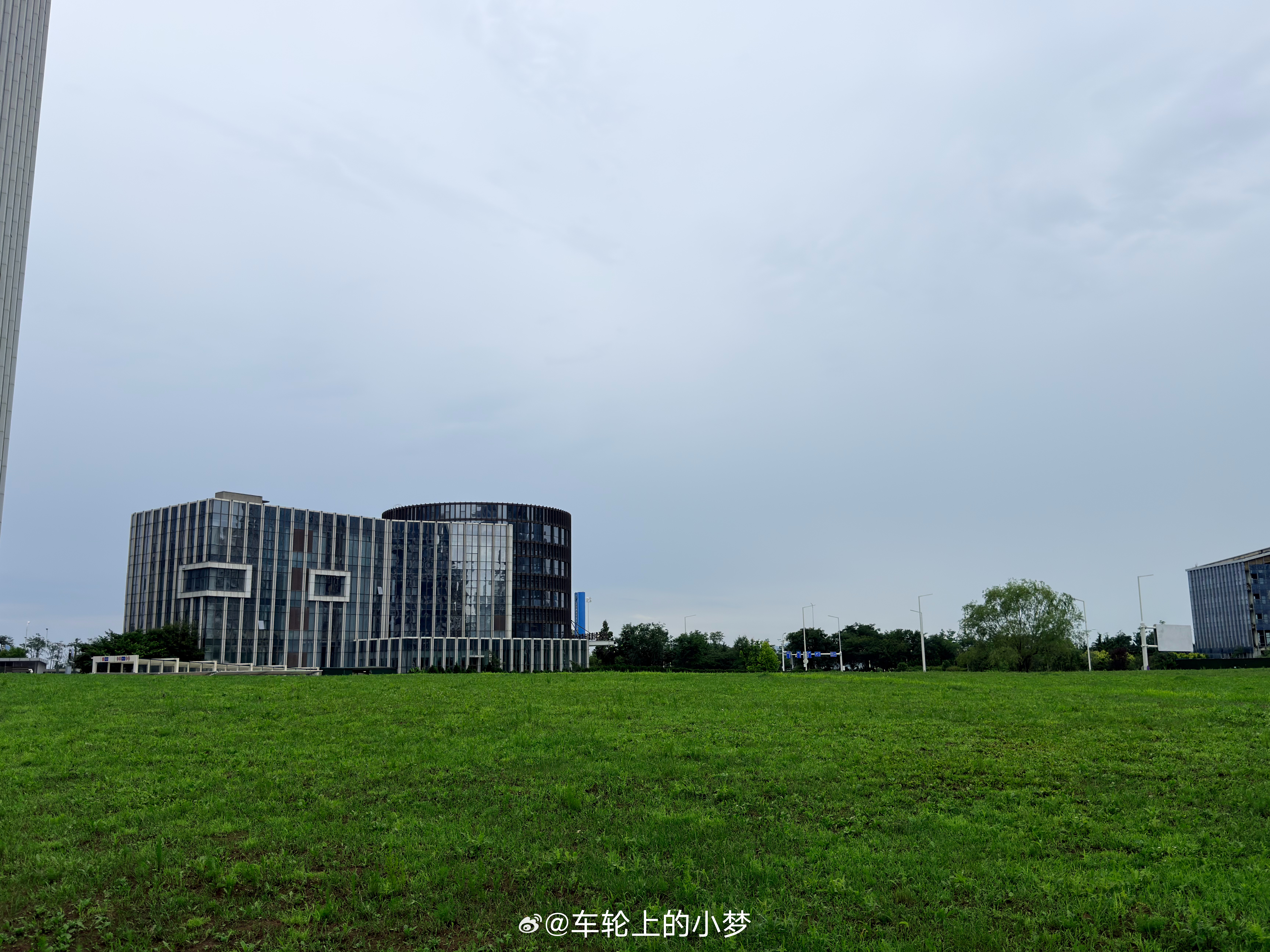 山东多地将有大暴雨 今天又下了一天了，不过好处是，虽然入伏了，但完全不热，躺床上