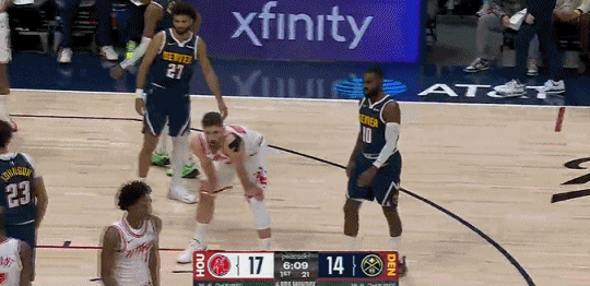 沃特森受伤，回更衣室火箭vs掘金