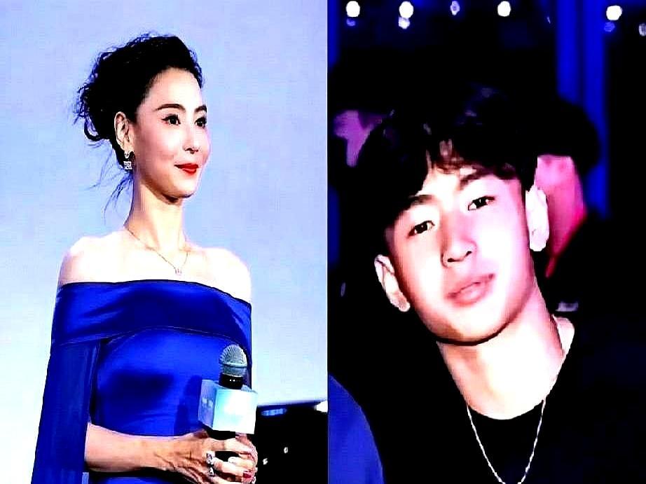 她用手、用玩偶、用贴纸，精准地挡了6年。
 
机场里，她把Marcus的脸严严实