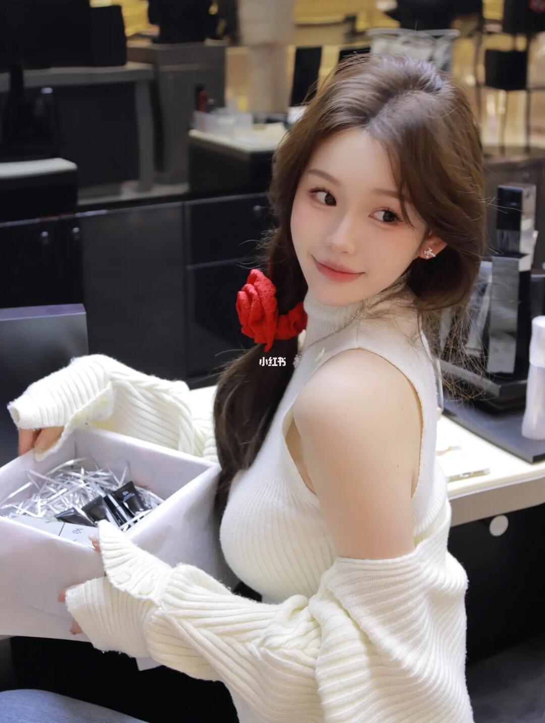 ɴᴇᴡ ʏᴇᴀʀ̆̈  🧨 好看的开年～