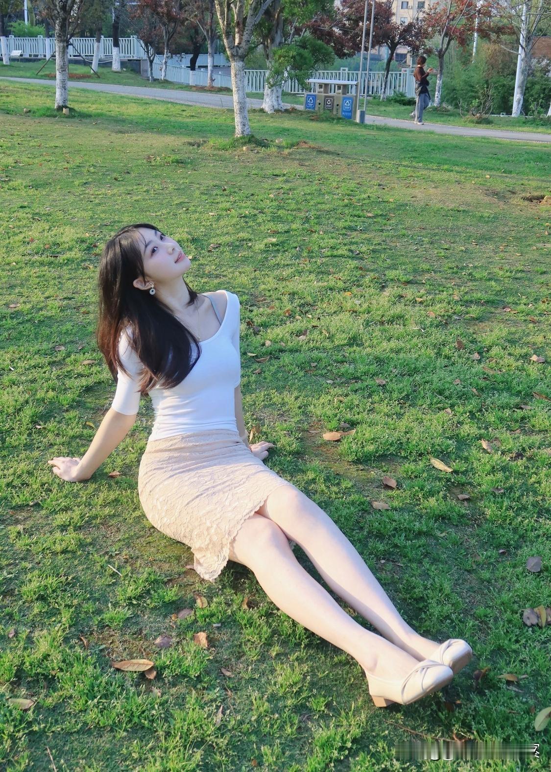 秋日公园里的时光，真的优雅又惬意。就像济南植物园，国庆期间宛如花的海洋。60余个