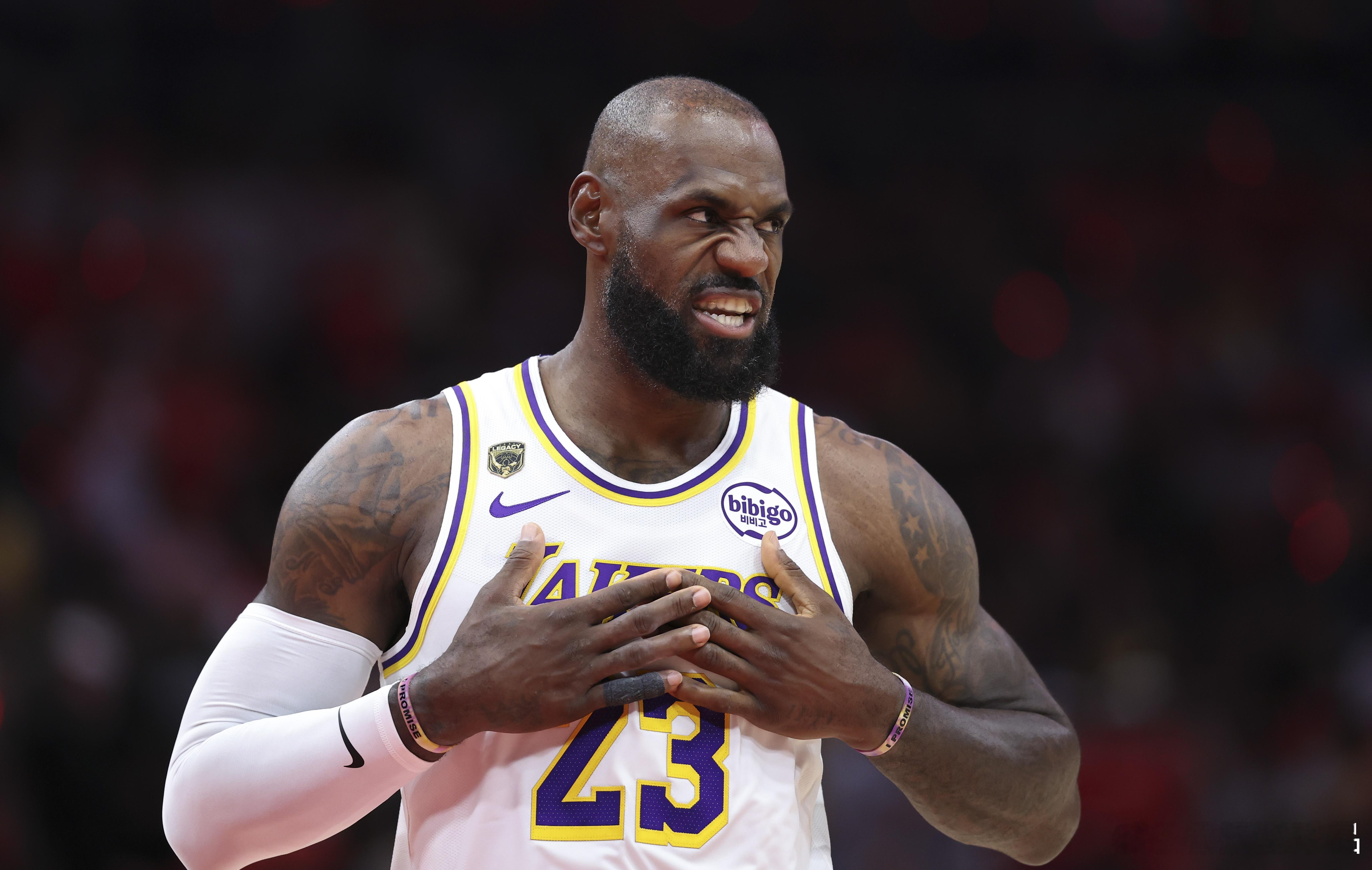 5月15日讯 近日，前NBA球员贝弗利在《The Pat Bev Show》节目