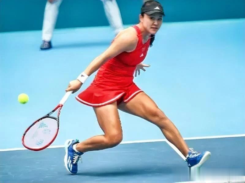 9月28日，杭州亚运会网球女子单打半决赛，朱琳、郑钦文分别战胜各自对手晋级决赛，