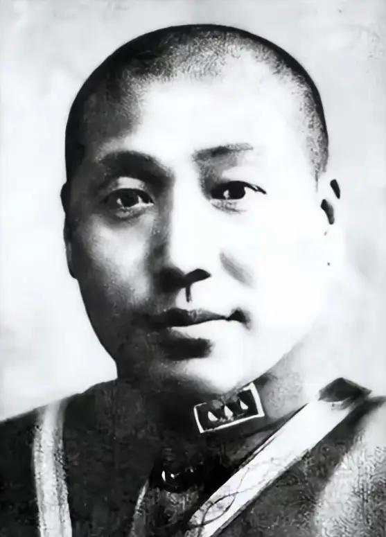 1930年，马玉仁带着3000名土匪血洗江苏古镇沙沟，掳走几十名少女当压寨夫人，